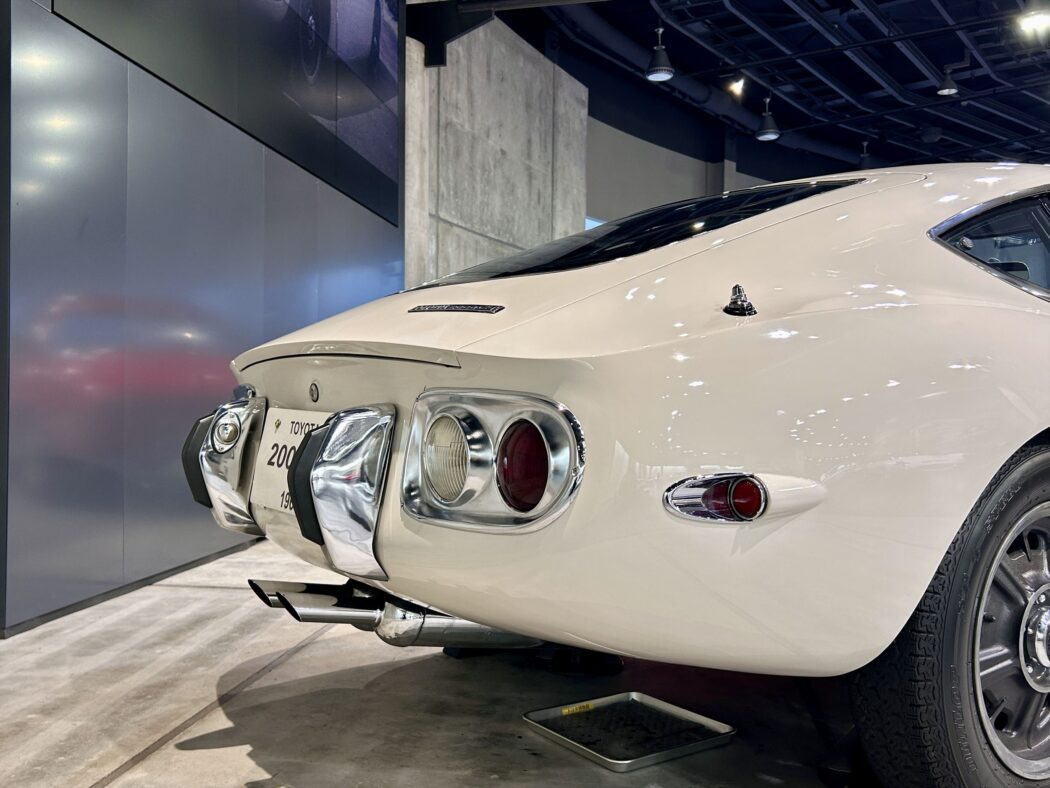 design】トヨタ2000GT『曲線デザインの美しさ。』トヨタ博物館