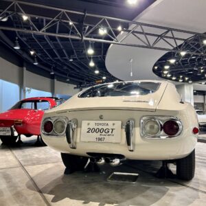【design】トヨタ2000GT『曲線デザインの美しさ。』トヨタ博物館-モノづくりの魂。－造作手摺への想い－
