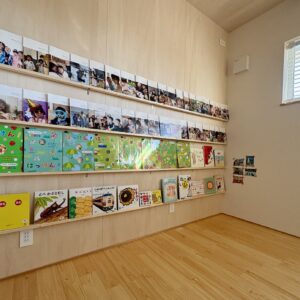 【暮らし】子供と本棚をDIY『手間が愛着を育む。』－豊かな暮らしの作り方－